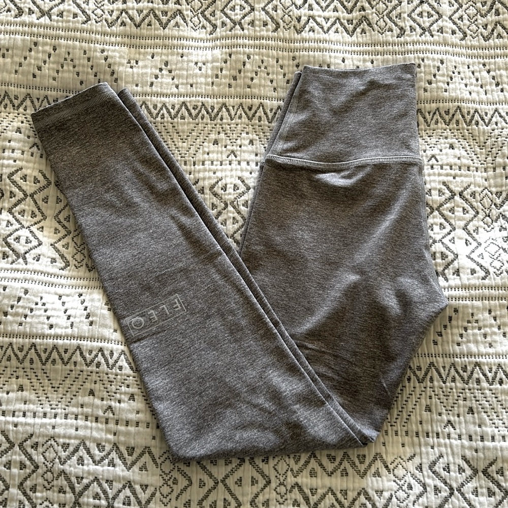 Fleo Gray Leggings